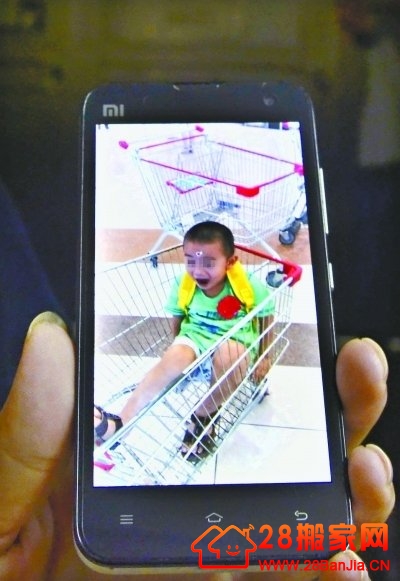 武汉家乐福柜台漏电 三岁孩童遭电击昏迷_搬家新闻_武汉28搬家网