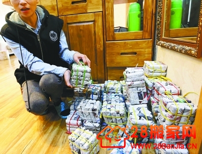 武汉老板收5万枚1元硬币 重300公斤遭多家银行拒收_搬家新闻_武汉