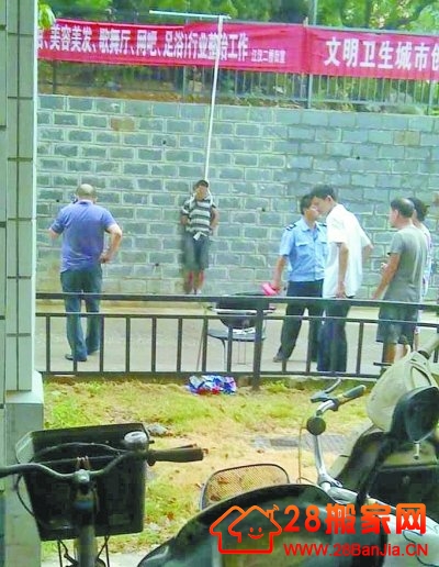 武汉小偷被吊“示众”  律师称此举不拖_搬家新闻_武汉28搬家网