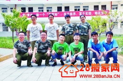 武汉一高校迎来九对双胞胎新生引关注_搬家新闻_武汉28搬家网