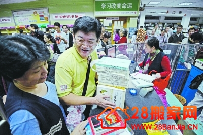 武胜路新华书店，最后的流连与留恋_搬家新闻_武汉28搬家网